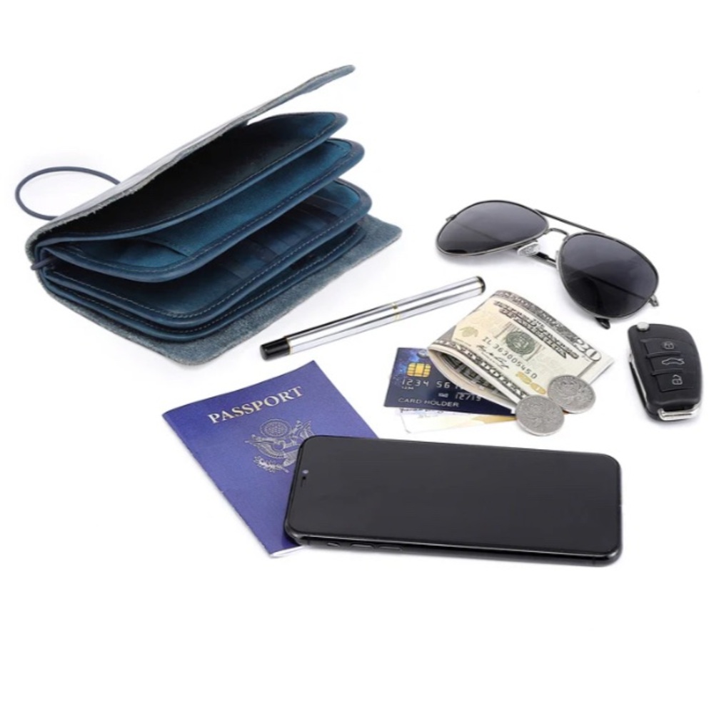 Sassy" Old Trend Nomad Organizer Wallet, Navy, (NEW) w Box) - Picture 4 of 17